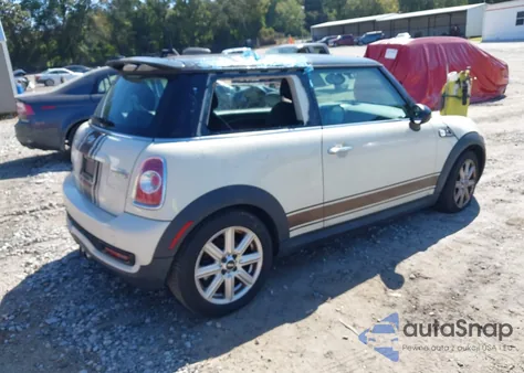 2013 Mini Cooper S z USA, uszkodzony, nr VIN WMWSV3C52DT394637